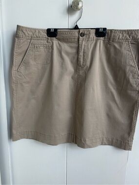 3 for $15😍 H&M Women's Cotton Flat Front Skirt - Light Beige